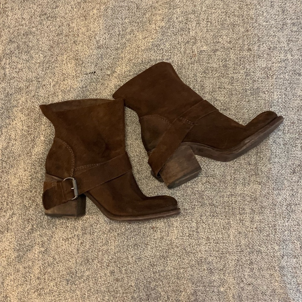 Vera Wang Lavender Distressed Suede Boots